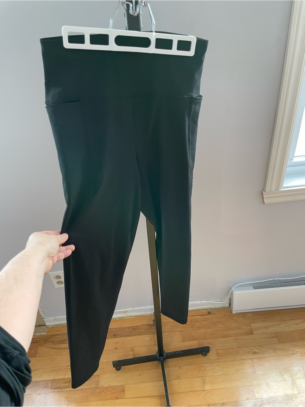 aerie Black High-Waisted Sculpting Leggings